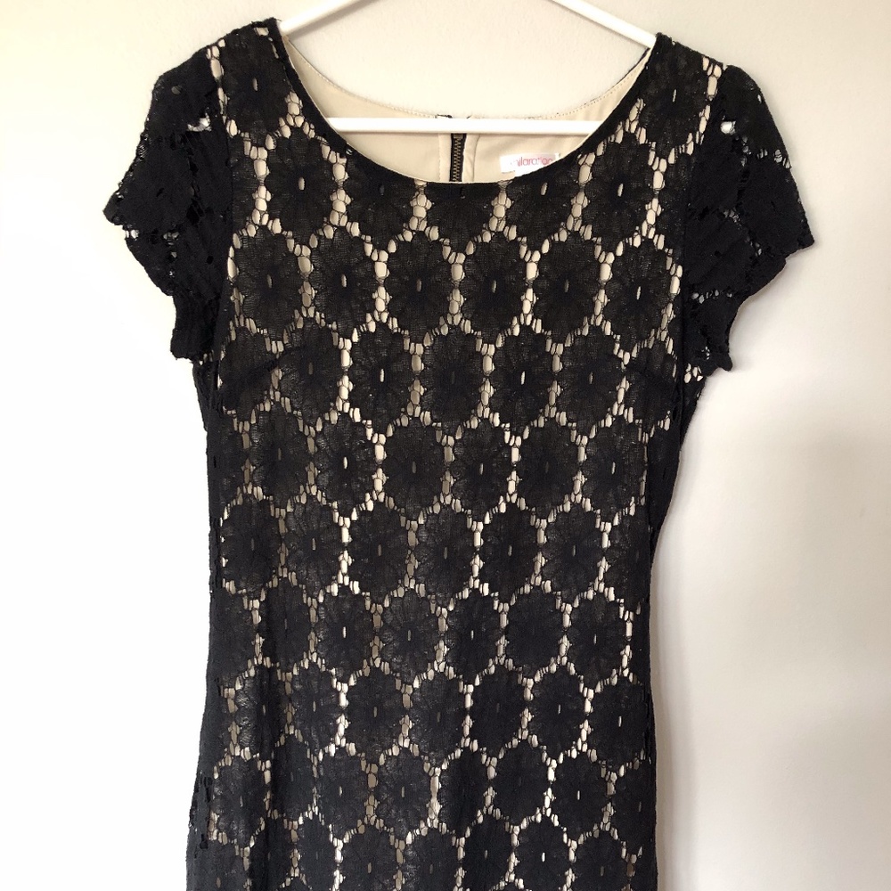Xhiliration | Lace Dress
